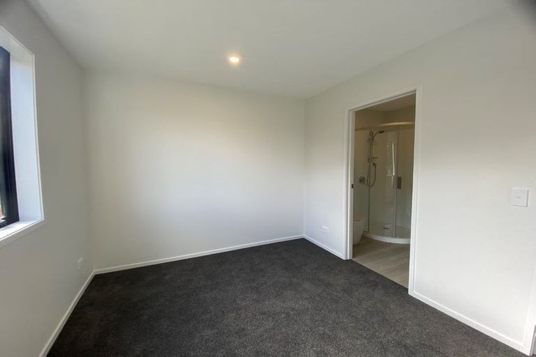 Photo of property in 2/23 View Road, Papakura, 2110