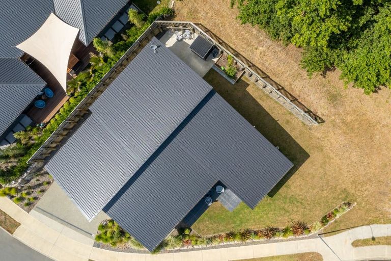 Photo of property in 2 Grampian Oaks Lane, Nelson South, Nelson, 7010