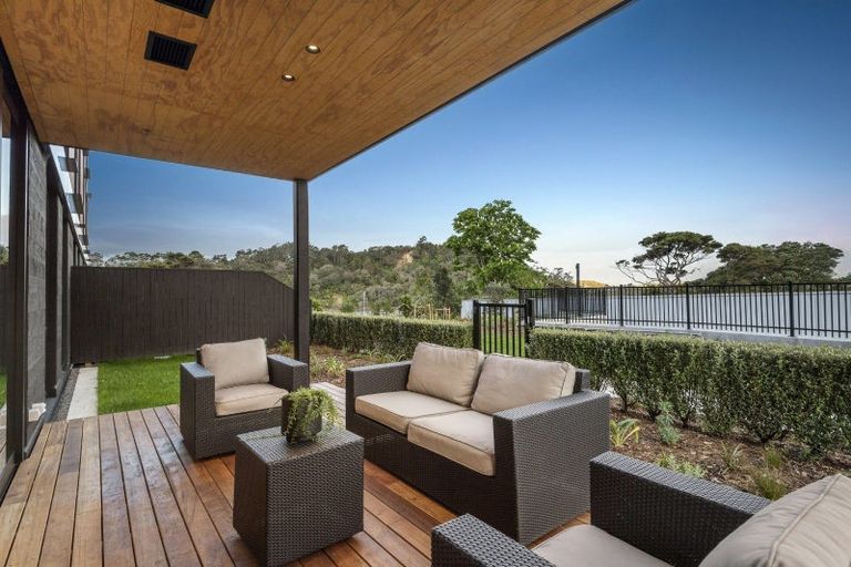 Photo of property in 3/12g Marlborough Crescent, Hobsonville, Auckland, 0616