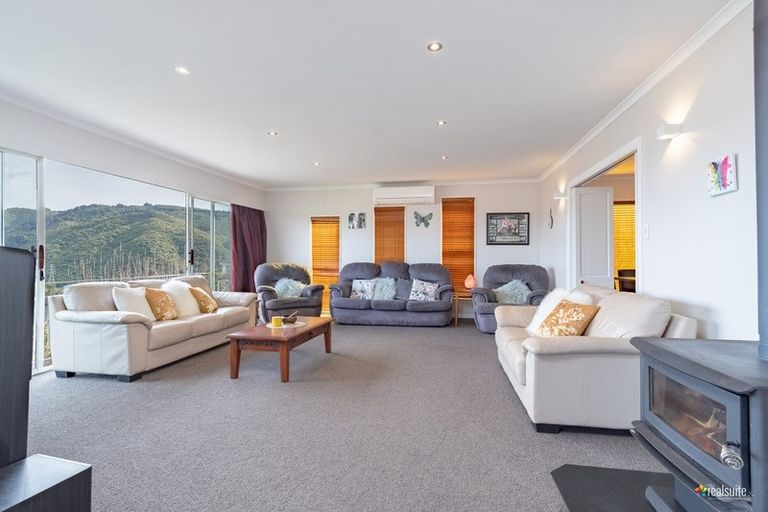 Photo of property in 21 Alleyne Court, Brown Owl, Upper Hutt, 5018
