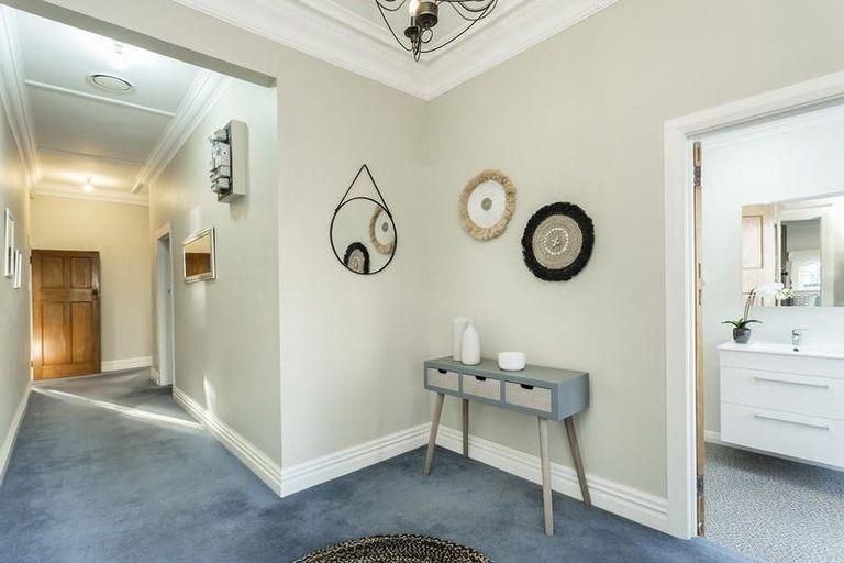 Photo of property in 188 Victoria Road, Saint Clair, Dunedin, 9012