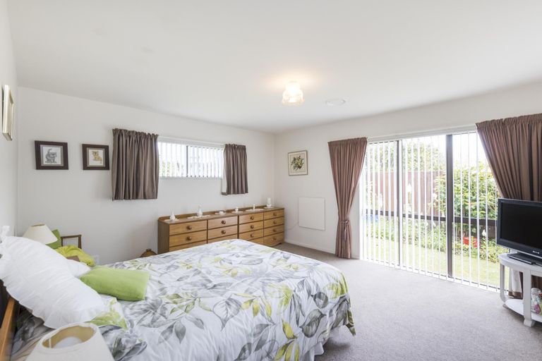 Photo of property in 8 Colorado Crescent, Milson, Palmerston North, 4414