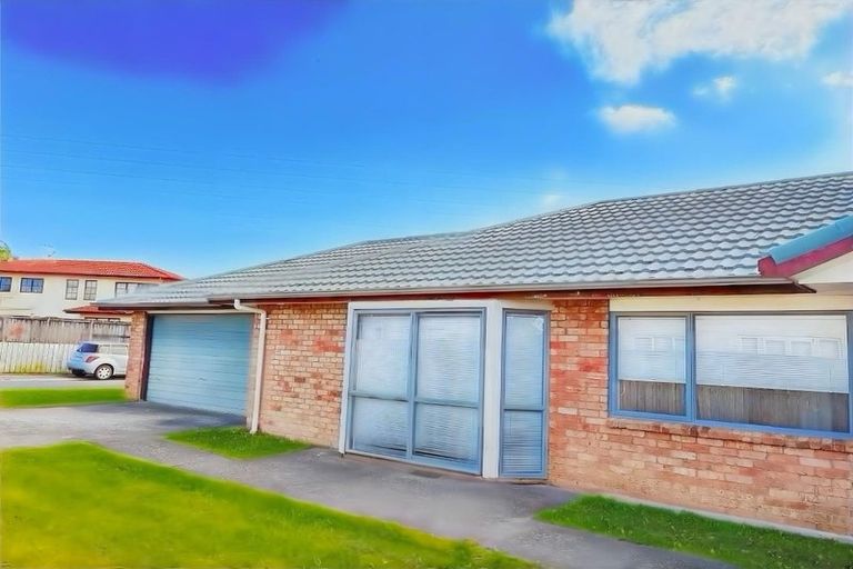 Photo of property in 33 Opawa Crescent, Favona, Auckland, 2024