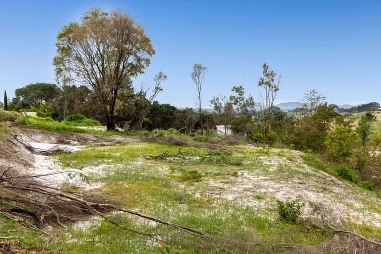 Photo of property in 119 Cable Bay Block Road, Cable Bay, 0420