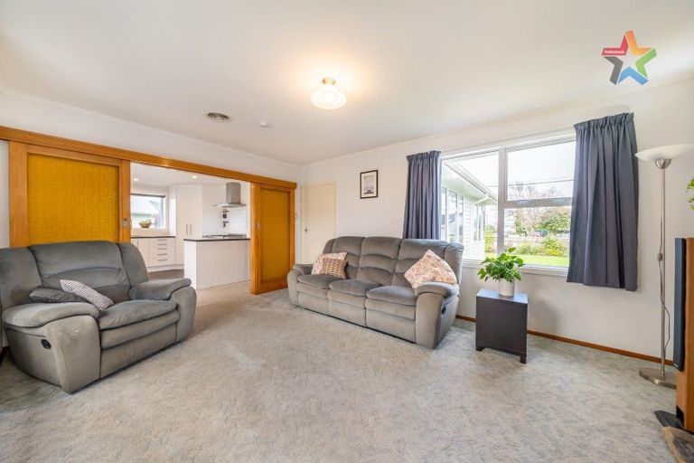 Photo of property in 24 Byron Street, Trentham, Upper Hutt, 5018