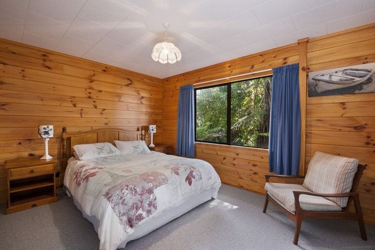 Photo of property in 16 Kamahi Terrace, Omori, Turangi, 3381