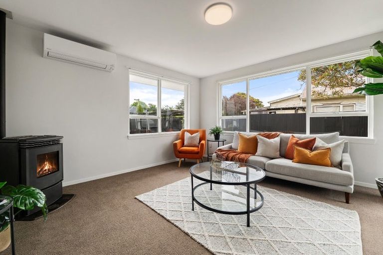 Photo of property in 2/29 Wainoni Road, Wainoni, Christchurch, 8061