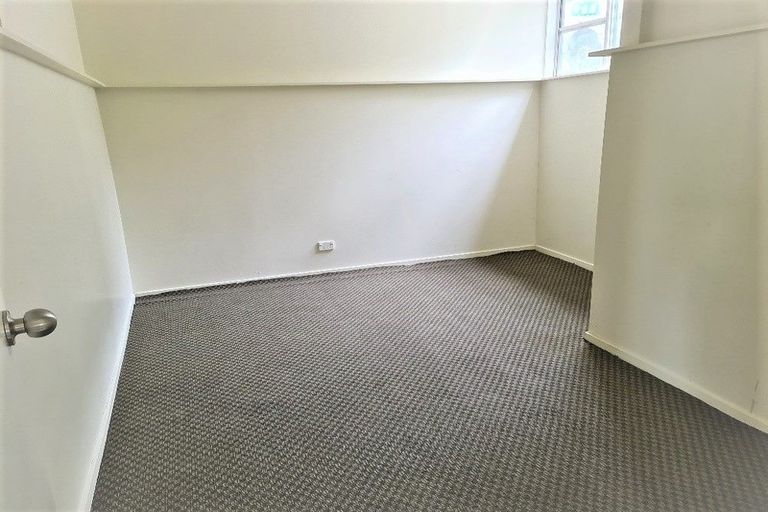 Photo of property in 41a Glengarry Road, Glen Eden, Auckland, 0602