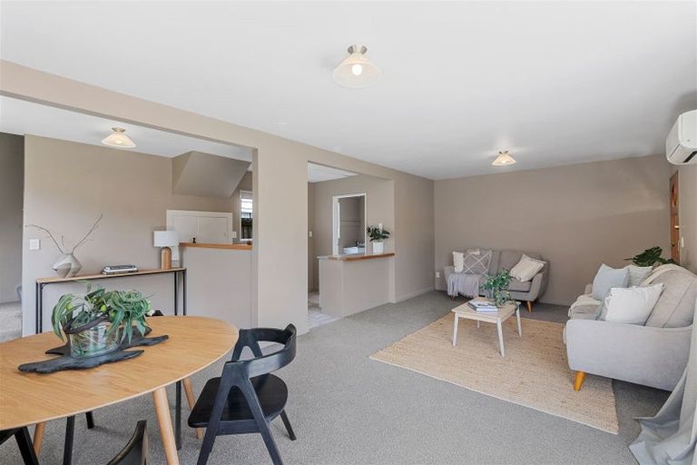 Photo of property in 6/16 Grenville Street, Waltham, Christchurch, 8011