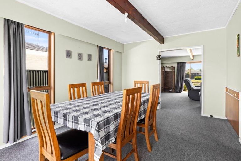 Photo of property in 6 Somerset Place, Taradale, Napier, 4112