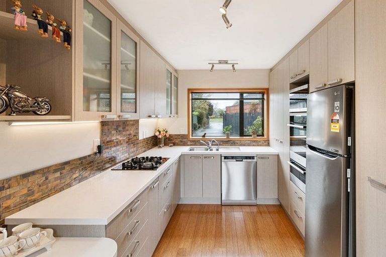 Photo of property in 2/343a Burwood Road, Burwood, Christchurch, 8083