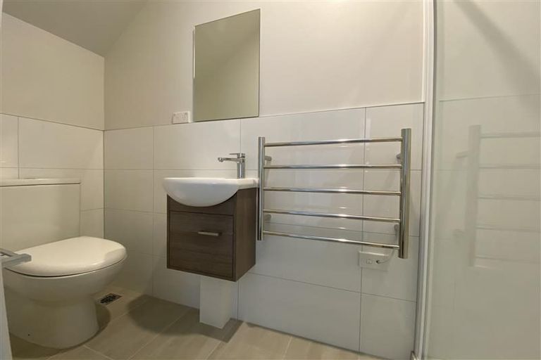 Photo of property in 15 Ceramic Lane, New Lynn, Auckland, 0600