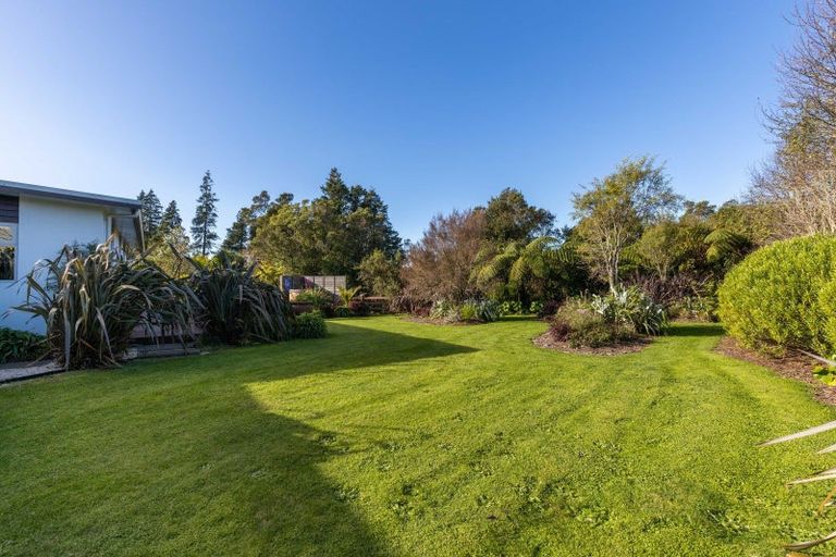 Photo of property in 1895 Egmont Road, Kaimiro, Inglewood, 4386