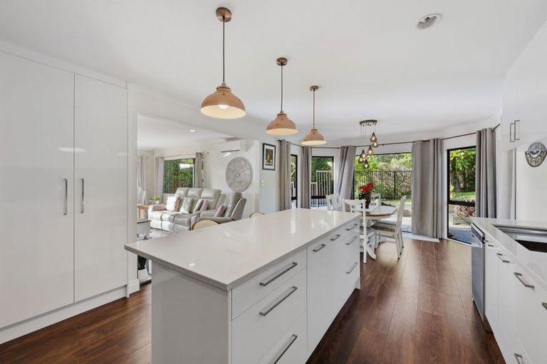 Photo of property in 40 Burnaston Court, Dannemora, Auckland, 2016