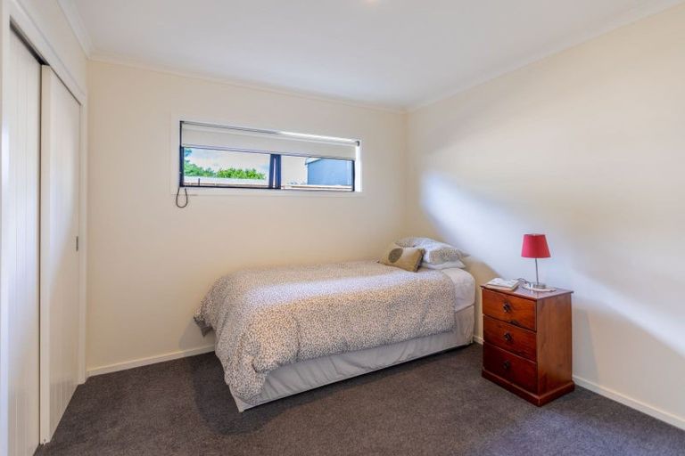 Photo of property in 6a Willow Drive, Taradale, Napier, 4112