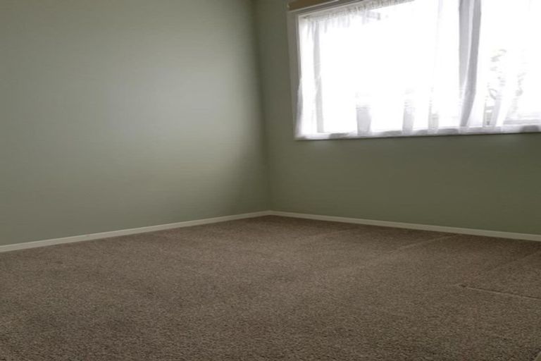 Photo of property in 33 Cherry Road, Bucklands Beach, Auckland, 2014