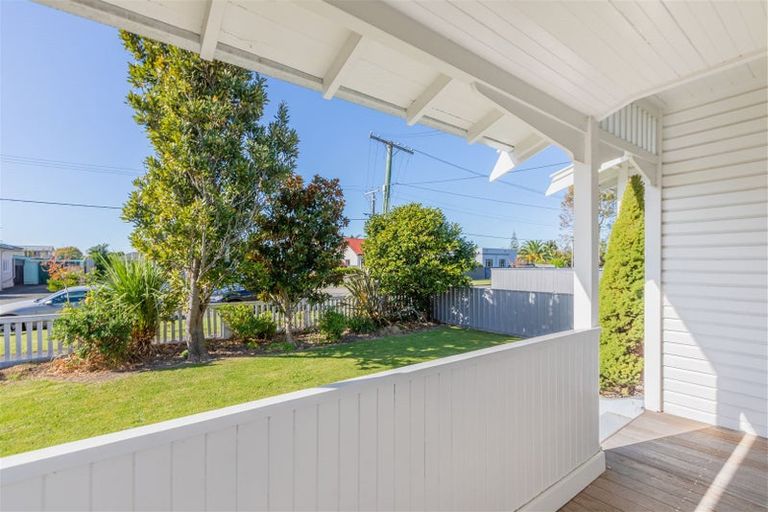 Photo of property in 11 Waterhouse Street, Taradale, Napier, 4112