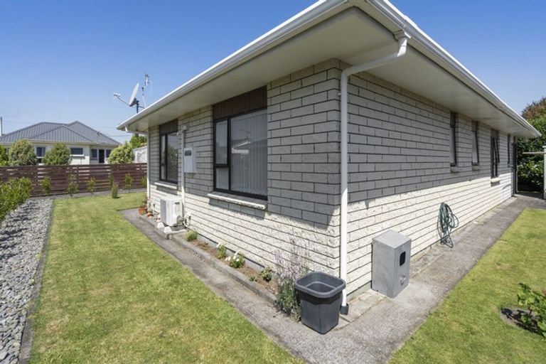 Photo of property in 3 Webster Street, Westown, New Plymouth, 4310