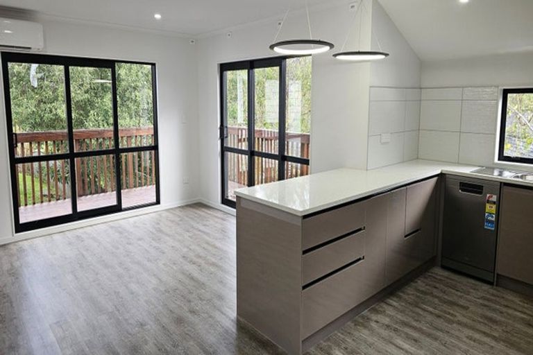 Photo of property in 12a Blease Street, New Lynn, Auckland, 0600