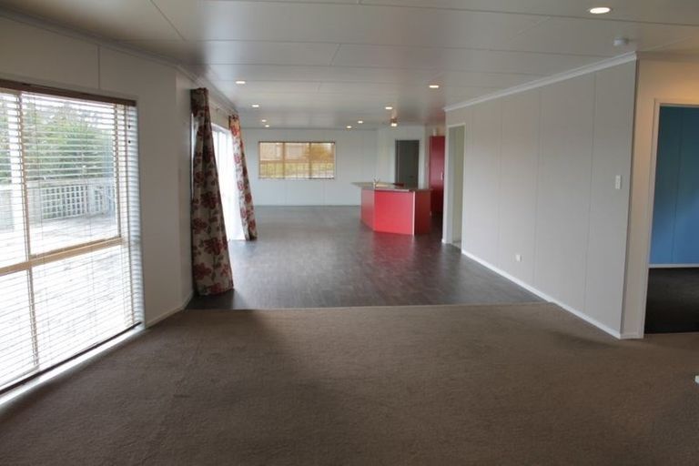 Photo of property in 7 Trillick Place, Tuakau, 2121