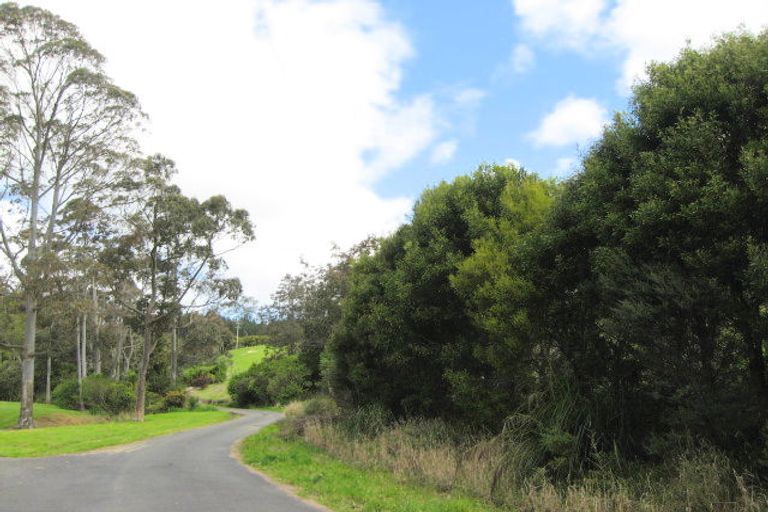 Photo of property in 179-181 Anzac Road, Waitakere, Auckland, 0816