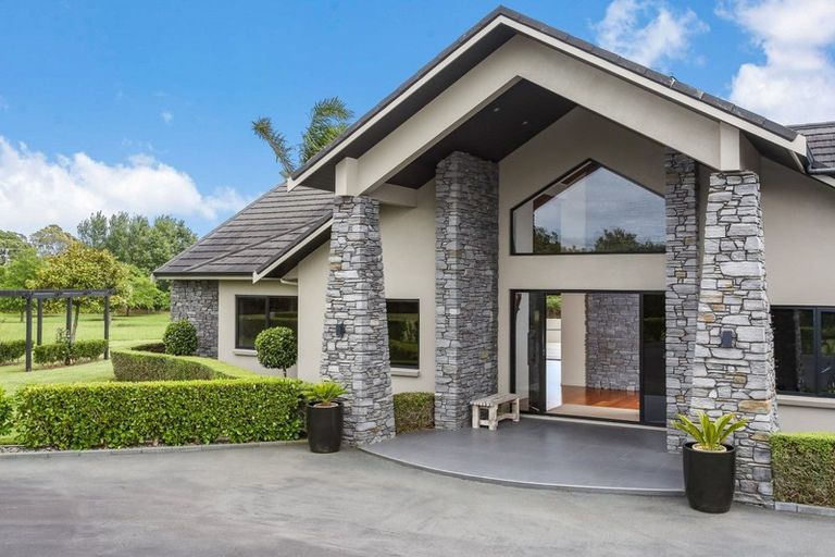 Photo of property in 1125a Glenbrook Road, Glenbrook, Waiuku, 2681