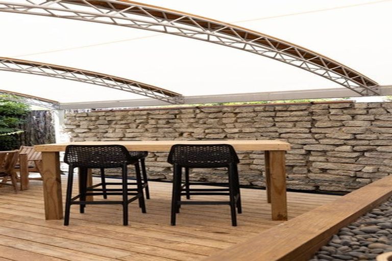 Photo of property in 67 Moore Street, Leamington, Cambridge, 3432