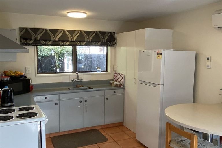 Photo of property in 30a Edward Avenue, Orewa, 0931