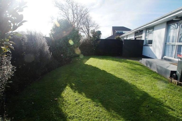 Photo of property in 1 Castile Place, Belfast, Christchurch, 8051