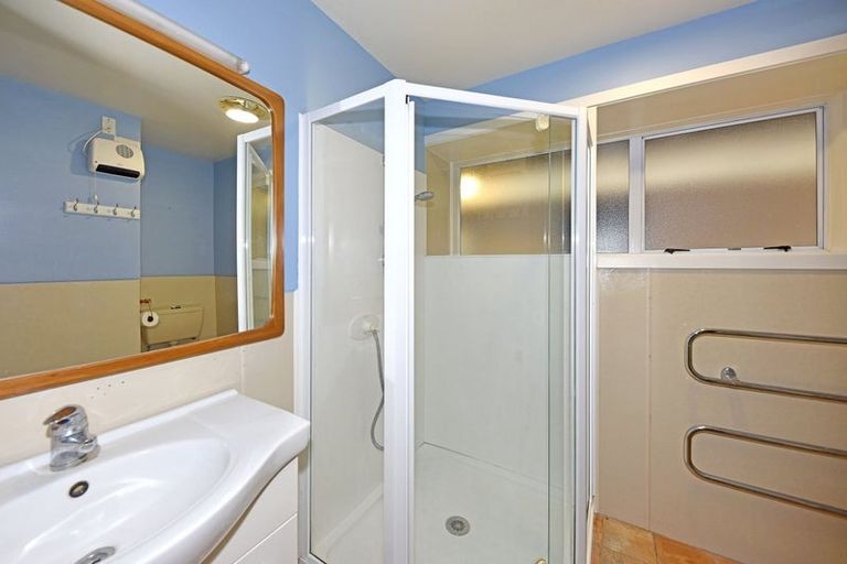 Photo of property in 2/49 Tedder Avenue, North New Brighton, Christchurch, 8083