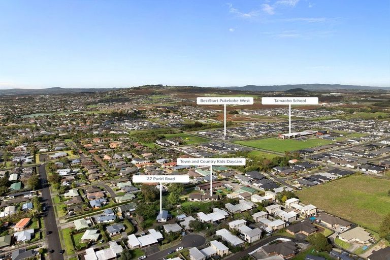 Photo of property in 37 Puriri Road, Pukekohe, 2120