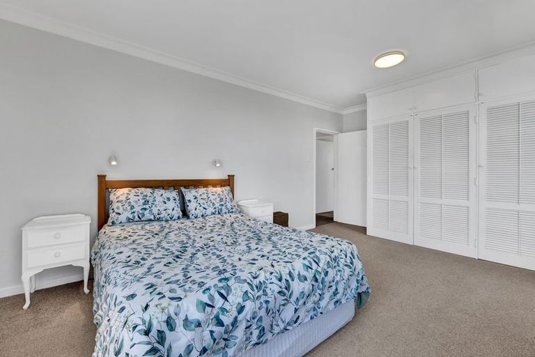 Photo of property in 75c Govett Avenue, Frankleigh Park, New Plymouth, 4310