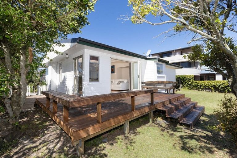 Photo of property in 392a Oceanbeach Road, Mount Maunganui, 3116