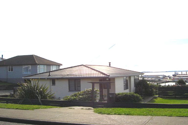 Photo of property in 225 Foyle Street, Bluff, 9814