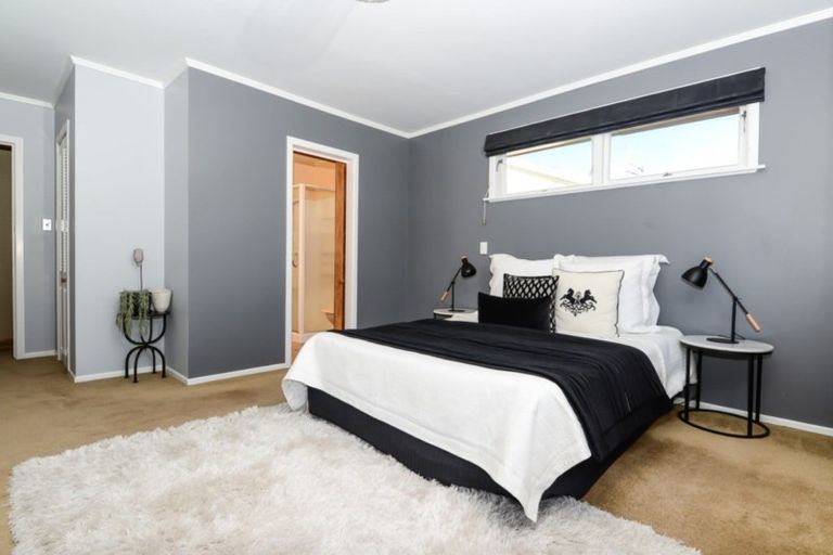 Photo of property in 13 Seifert Street, Forest Lake, Hamilton, 3200