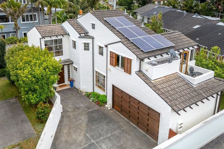 Photo of property in 2/14 Sanders Avenue, Takapuna, Auckland, 0622