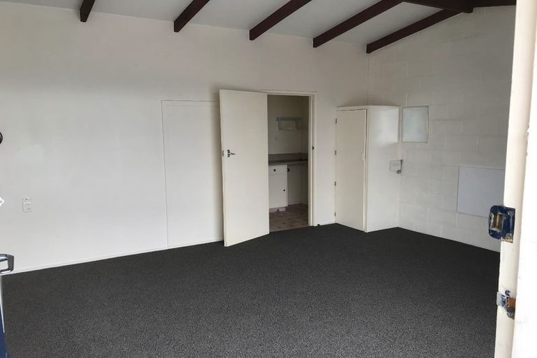 Photo of property in 1 Surrey Road, Springvale, Whanganui, 4501