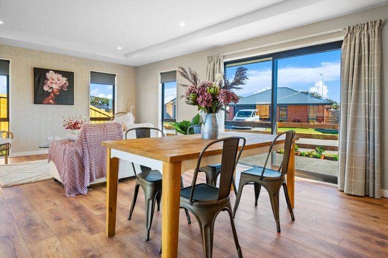 Photo of property in 2 Kotua Street, Woodend, 7610