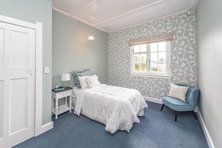 Photo of property in 6 College Street, Whanganui, 4500