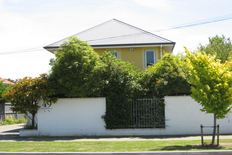 Photo of property in 3/49 Champion Street, Edgeware, Christchurch, 8013