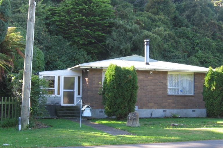 Photo of property in 13 Gillespies Road, Birchville, Upper Hutt, 5018