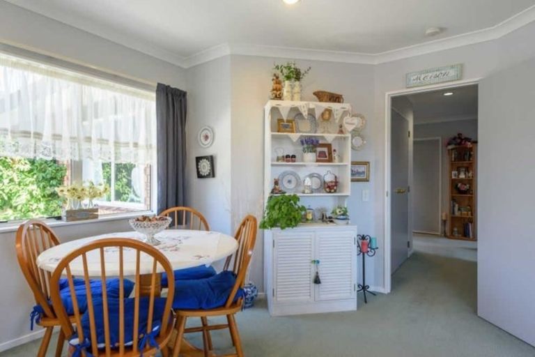 Photo of property in 3a Sunburst Court, Paraparaumu Beach, Paraparaumu, 5032