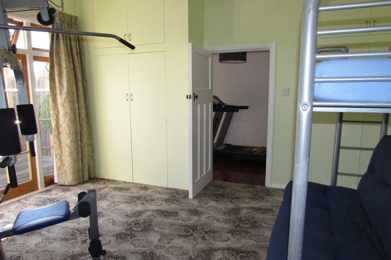 Photo of property in 1 Tararua Street, Masterton, 5810