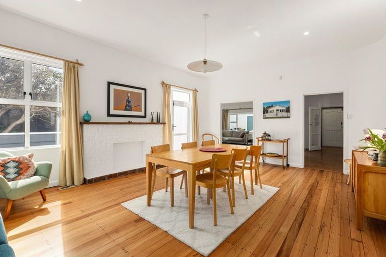 Photo of property in 8 Lemnos Avenue, Karori, Wellington, 6012