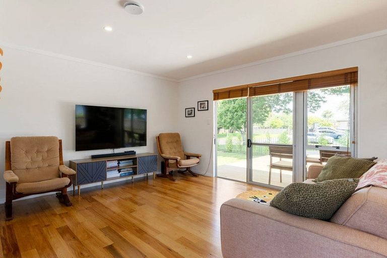 Photo of property in 11 Moore Street, Leamington, Cambridge, 3432