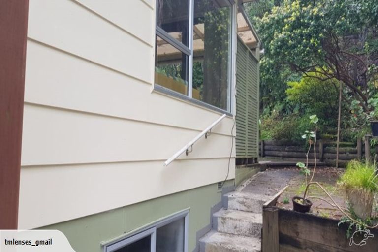 Photo of property in 2/29 Rosecamp Road, Beach Haven, Auckland, 0626