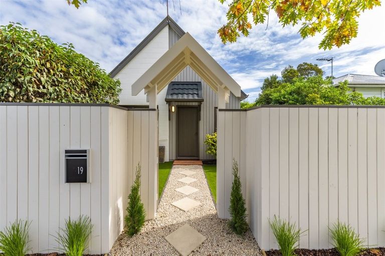 Photo of property in 1/19 Trafalgar Street, St Albans, Christchurch, 8014