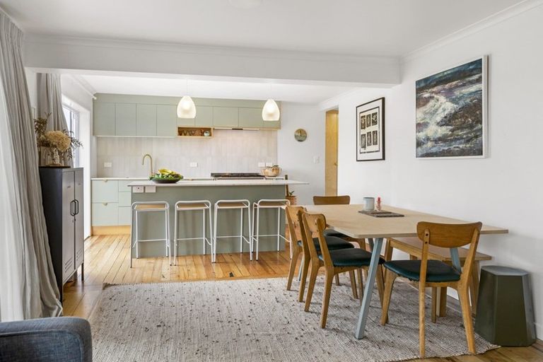 Photo of property in 335 Wainui Road, Raglan, 3297