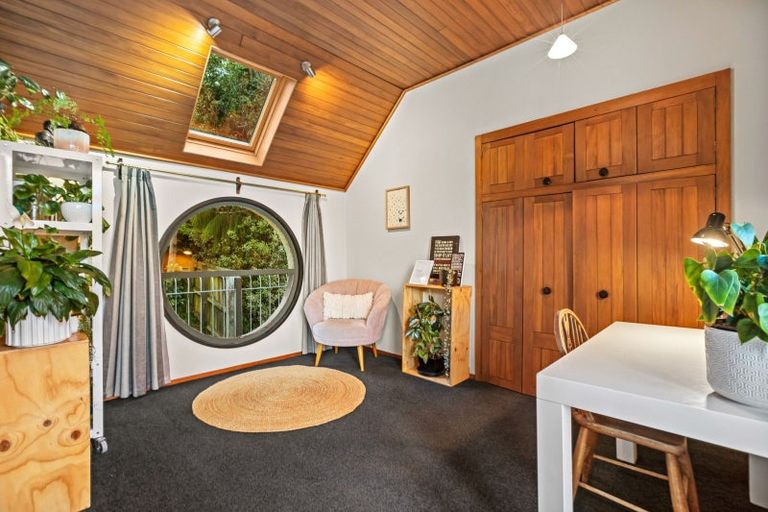 Photo of property in 19a Whareora Terrace, Cashmere, Christchurch, 8022