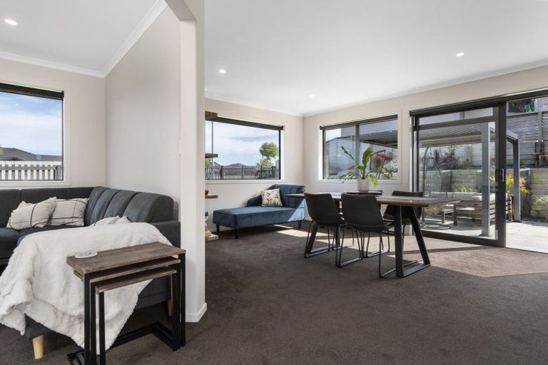 Photo of property in 6 Stingray Drive, Omokoroa, 3114